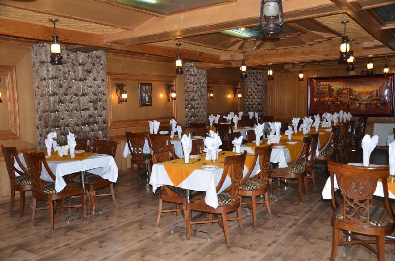 Hotel Hilltop Gulmarg JAMMU AND KASHMIR Εξωτερικό φωτογραφία